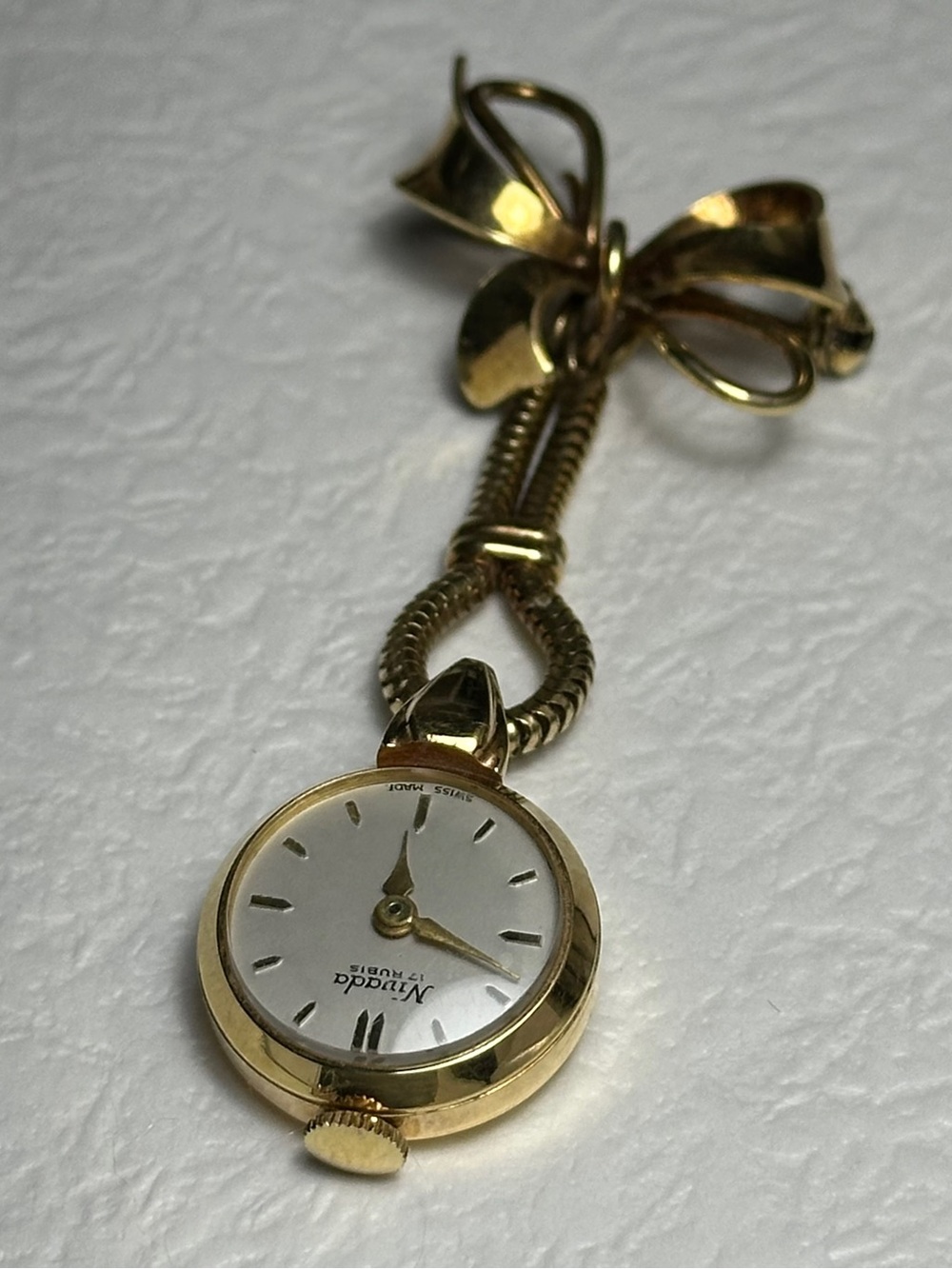NIVADA 17 Rubis | Vintage Estate Piece | Gold Watch /Fob / Bow Pin